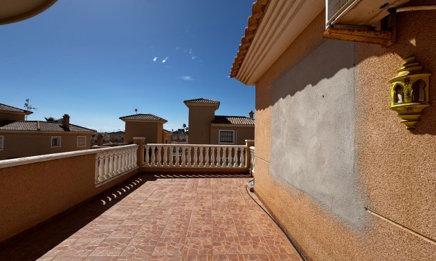 Herverkoop - Villa - Orihuela Costa - Los Altos