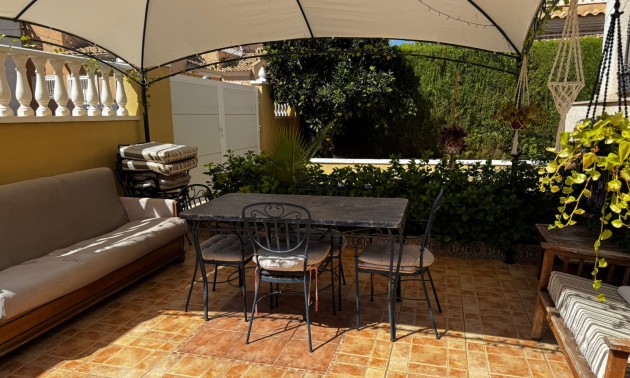 Herverkoop - Villa - Orihuela Costa - Los Altos