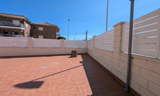 Revente - Apartment - Los Alcazares