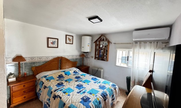 Herverkoop - Villa - Torrevieja - Punta Prima