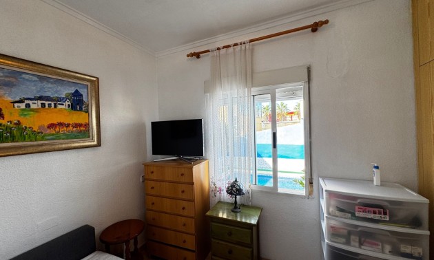 Herverkoop - Villa - Torrevieja - Punta Prima