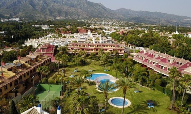 Herverkoop - Herenhuis - Marbella - Golden Mile
