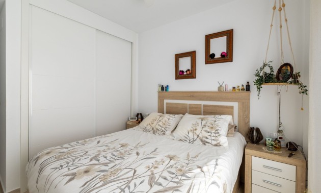 Herverkoop - Apartment - Orihuela Costa - Villamartín