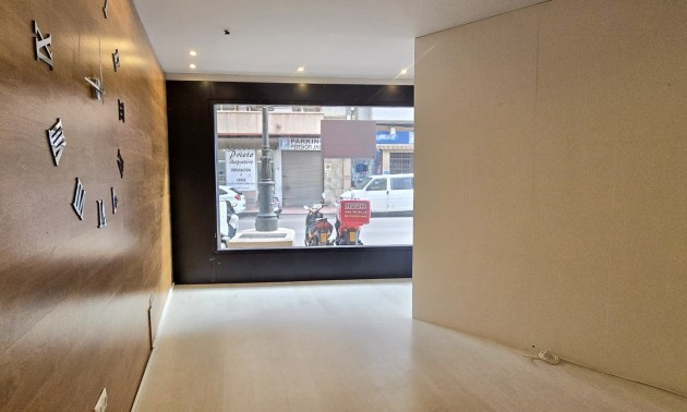 Herverkoop - Reclame - Guardamar del Segura - Center