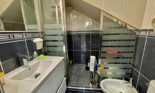 Resale - Villa - Guardamar del Segura