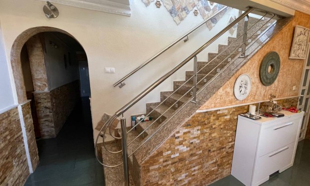 Resale - Villa - Guardamar del Segura