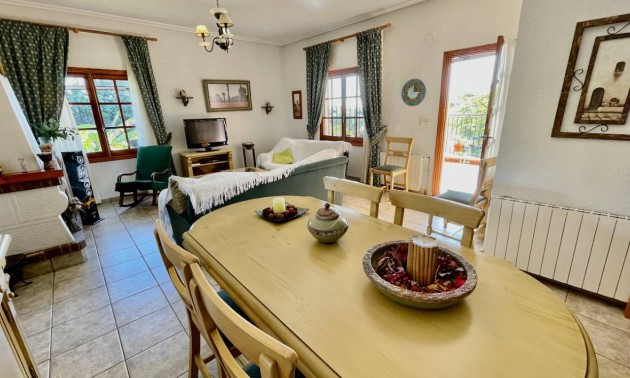 Resale - Country House - Daya Vieja