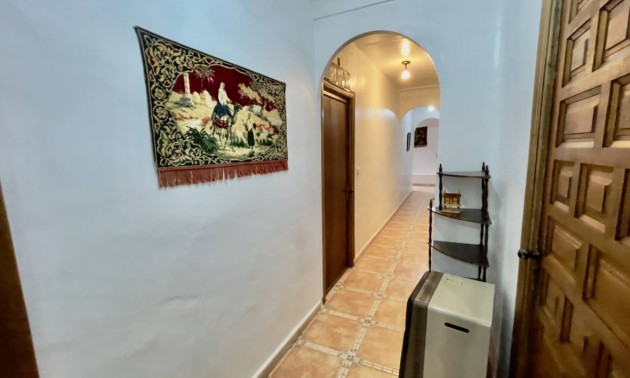 Herverkoop - Country House - Orihuela