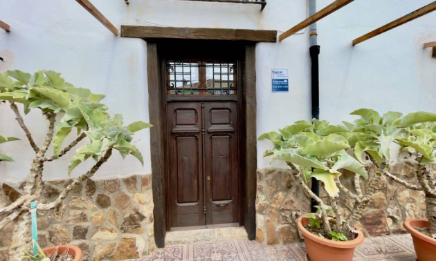 Herverkoop - Country House - Orihuela