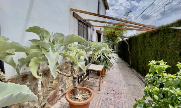 Herverkoop - Country House - Orihuela