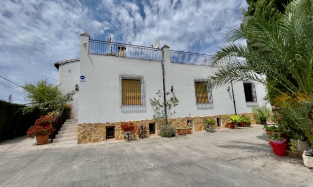 Herverkoop - Country House - Orihuela