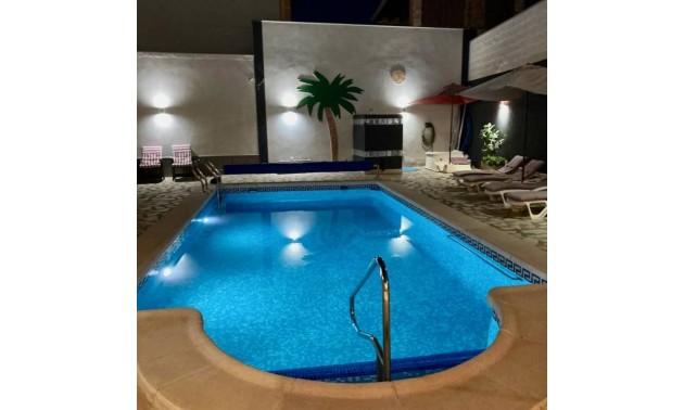 Resale - Villa - Benijofar