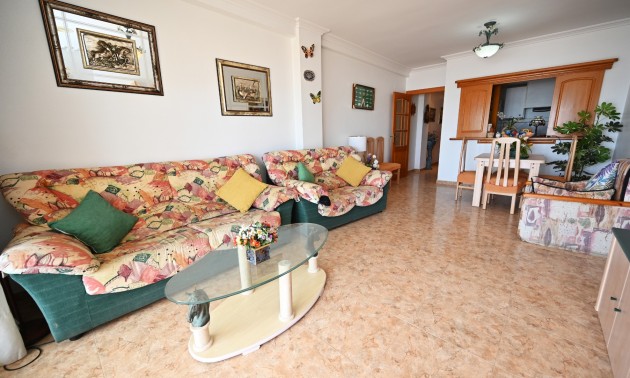 Herverkoop - Apartment - Torrevieja - La Mata