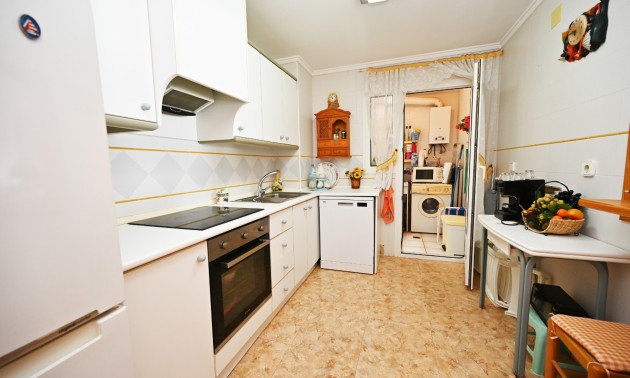 Herverkoop - Apartment - Torrevieja - La Mata