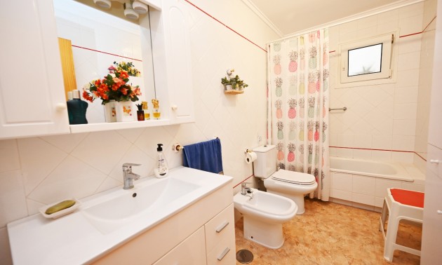 Herverkoop - Apartment - Torrevieja - La Mata