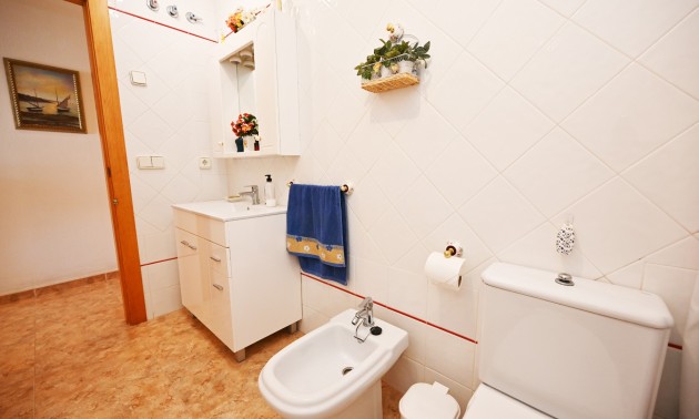 Herverkoop - Apartment - Torrevieja - La Mata