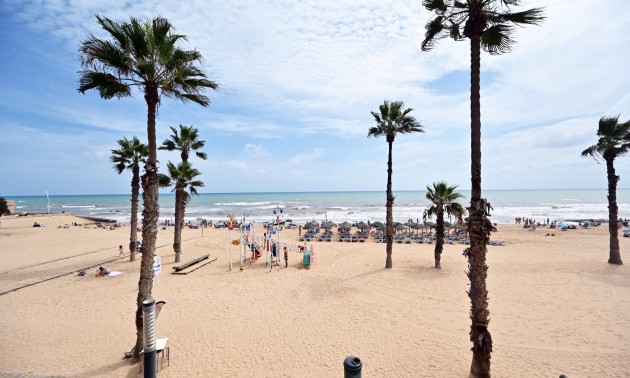 Herverkoop - Apartment - Torrevieja - La Mata