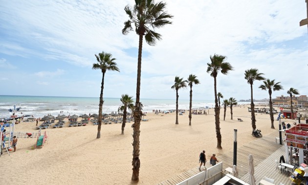 Herverkoop - Apartment - Torrevieja - La Mata