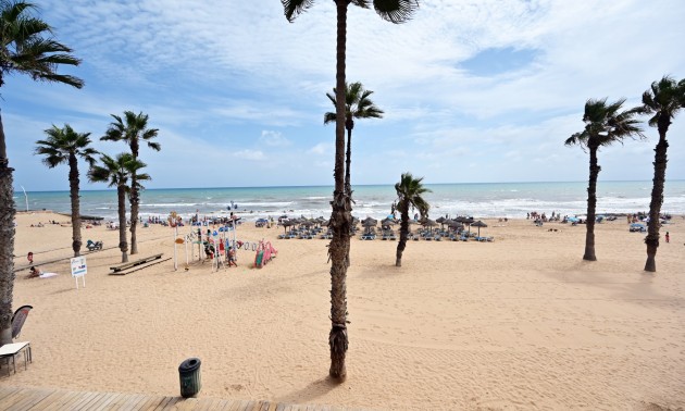 Herverkoop - Apartment - Torrevieja - La Mata