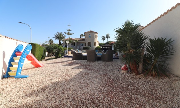 Herverkoop - Villa - Algorfa - Lomas de La Juliana