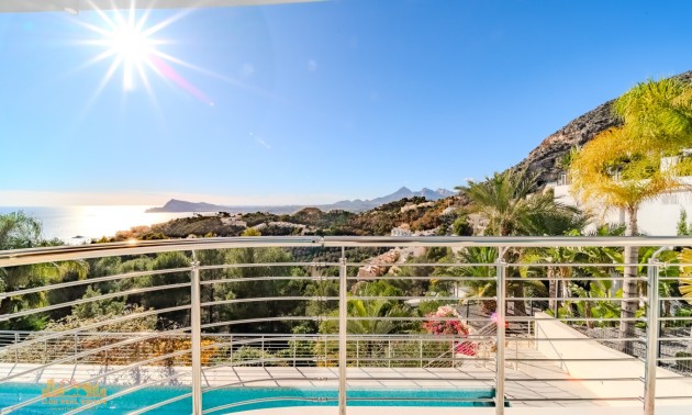 Revente - Villa - Altea