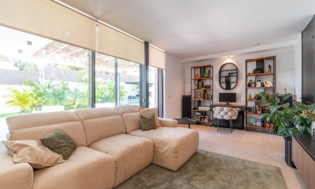 Herverkoop - Villa - Torrevieja - Los Balcones