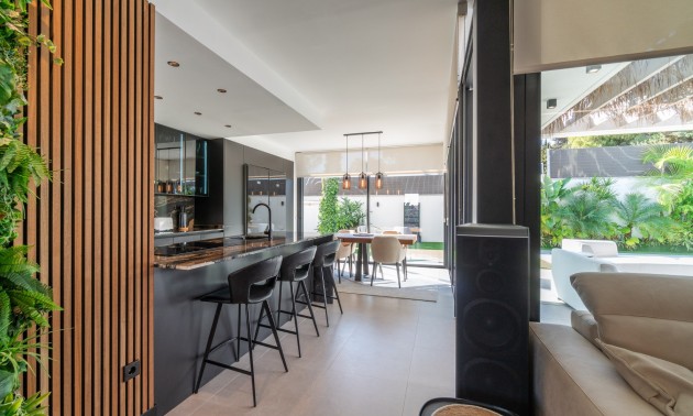 Herverkoop - Villa - Torrevieja - Los Balcones
