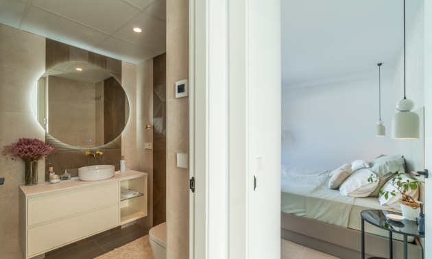 Herverkoop - Villa - Torrevieja - Los Balcones