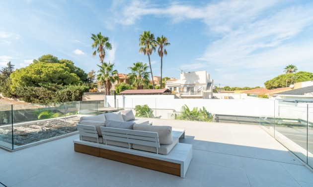 Herverkoop - Villa - Torrevieja - Los Balcones