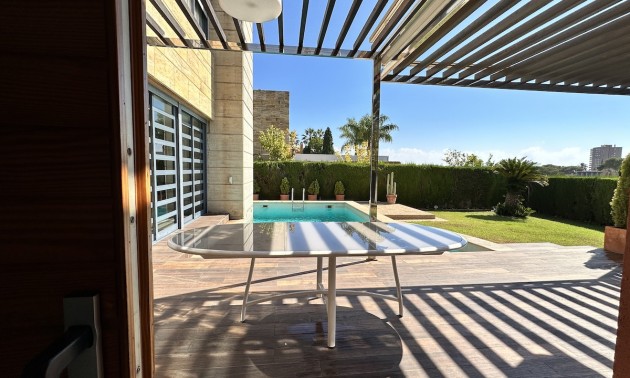 Herverkoop - Villa - Orihuela Costa - Dehesa de campoamor