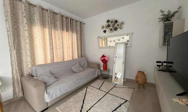 Herverkoop - Herenhuis - Torrevieja - Punta Prima