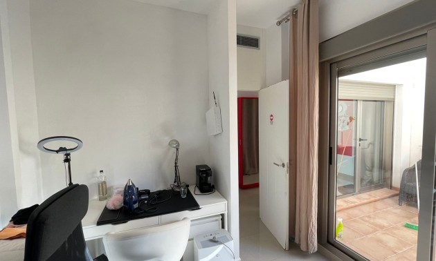 Herverkoop - Herenhuis - Torrevieja - Punta Prima
