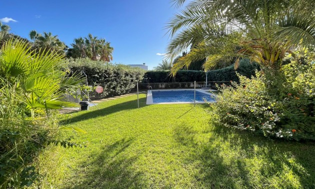 Herverkoop - Herenhuis - Torrevieja - Punta Prima