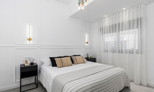 Resale - Villa - Torrevieja - El Chaparral