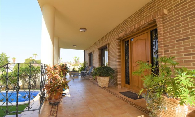 Herverkoop - Villa - Ciudad Quesada - Urbanizaciones