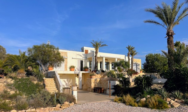 Resale - Villa - Orihuela - Torremendo