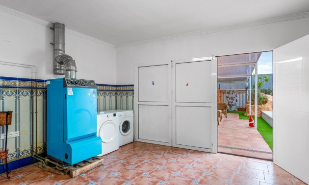 Herverkoop - Villa - Torrevieja