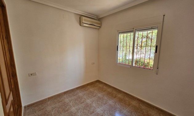 Resale - Villa - Algorfa - Montemar