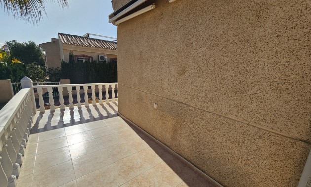 Resale - Villa - Algorfa - Montemar