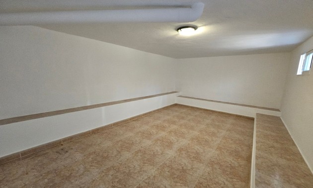 Resale - Villa - Algorfa - Montemar
