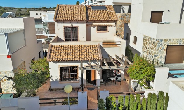 Herverkoop - Villa - Villamartín - PAU 8