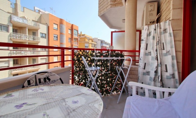 Herverkoop - Apartment - Torrevieja - Playa del Cura