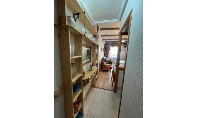 Herverkoop - Apartment - Torrevieja - Playa del Cura