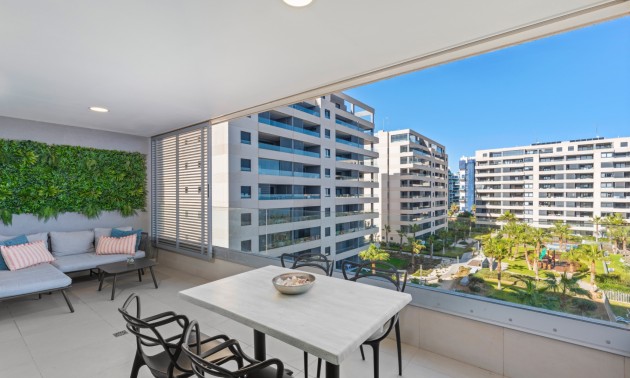 Herverkoop - Apartment - Orihuela Costa - Punta Prima