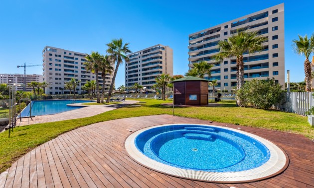 Herverkoop - Apartment - Orihuela Costa - Punta Prima