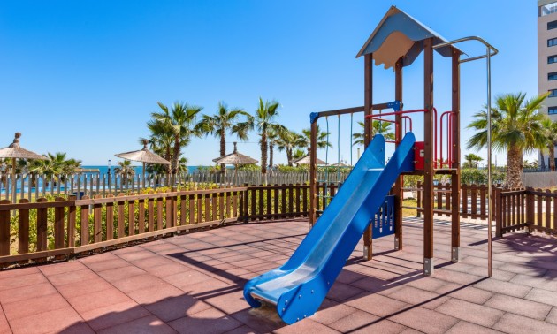 Herverkoop - Apartment - Orihuela Costa - Punta Prima