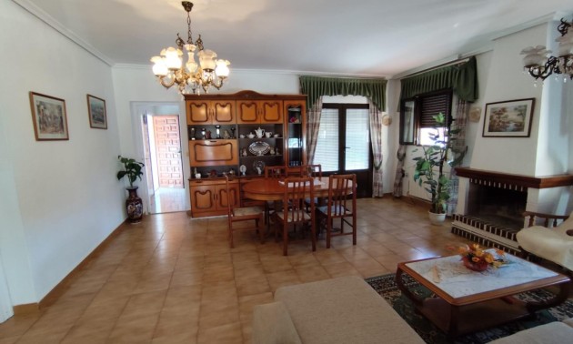 Herverkoop - Villa - Torrevieja - Center