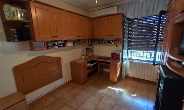 Herverkoop - Villa - Torrevieja - Center