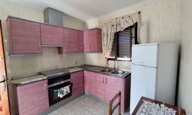 Herverkoop - Villa - Torrevieja - Center