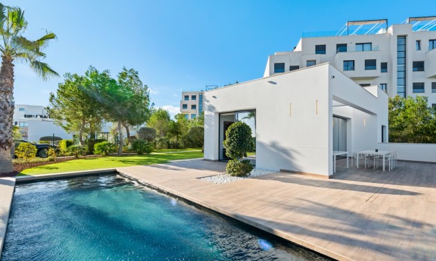 Herverkoop - Villa - Las Colinas Golf Resort - Las Colinas golf